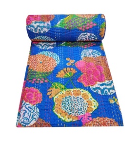Venta al por mayor indio Vintage Reversible Kantha edredón lujoso indio hecho a mano Kantha cama edredón cubierta fruta estampado ropa de cama a granel - Product Image 1