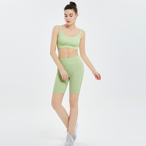 Débardeur pour femme, brassière de sport courte à dos croisé et rembourrée, idéale pour le yoga, l'entraînement et la course à pied - Product Image 6