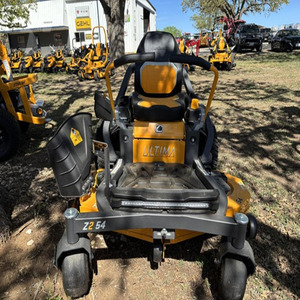 Tondeuse autoportée à braquage zéro Cub Cadet Pro Z 760S 2026, 38,5 CV EFI, plateau de coupe commercial fabriqué de 60 pouces, Hydro-Gear ZT5400, à vendre - Product Image 5