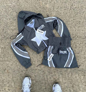 Conjunto Deportivo Personalizado Unisex de Invierno, Chaqueta Cortavientos con Capucha de Poliéster, Pantalones Cortos, Traje de Nylon con Cremallera Completa, Precio al por Mayor - Product Image 3