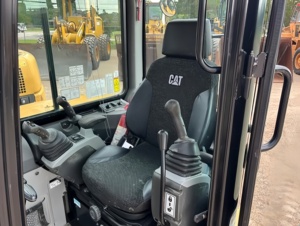 Mini excavadora sobre orugas Caterpillar 305E2 CR 2019, motor Mitsubishi ligeramente usado, funcionamiento de 6 toneladas, gran estado, Envío listo - Product Image 5