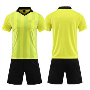 2025 nuevos adultos hombres y mujeres al por mayor a granel 100% poliéster diseño personalizado e impresión en color uniforme de fútbol conjunto completo - Product Image 3