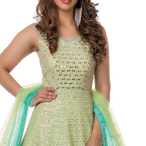 Meilleures ventes Robe de soirée en soie brodée pakistanaise/indienne Dupatta Salwar Kameez pour les fêtes - Product Image 5