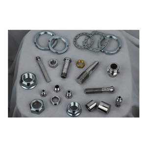 Attaches décoratives en acier de la meilleure qualité avec logo personnalisé disponibles au prix du marché de gros directement originaires d'Inde - Product Image 1