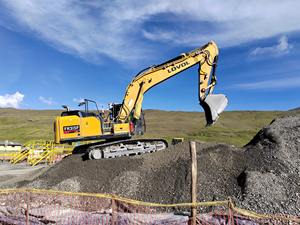 Excavatrice sur chenilles hydraulique LOVOL FR315F de 31,5 tonnes |   Machinerie de construction lourde diesel - Product Image 2