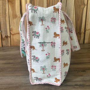 กระเป๋าช้อปปิ้งผ้าฝ้ายพิมพ์ลายดอกไม้ทำด้วยมือกระเป๋าผ้าคอตตอนกระเป๋าใส่ของขนาดใหญ่ของขวัญสำหรับผู้หญิงราคาไม่แพงสำหรับเธอ - Product Image 6