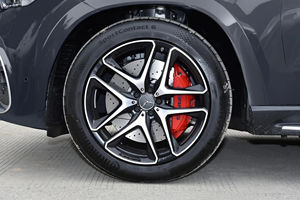 AMG GLE 63 S 4MATIC Plus 2024, boîte automatique 9 vitesses, transmission intégrale, suspension pneumatique, jamais accidenté, état comme neuf - Product Image 5