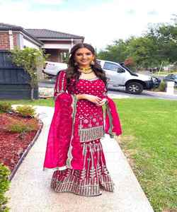 ชุดผ้าไหมด้านบนมีสไตล์ราคาที่ดีที่สุดชุดผ้าไหม dupatta: ชุดผ้าไหมด้านบนผ้าไหมที่ทันสมัยมีจำหน่ายในราคาที่ดีที่สุดนำเสนอ dupattas ที่ดี - Product Image 5