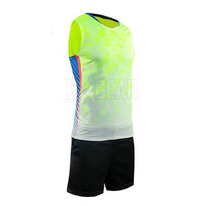 Uniforme de volley-ball à la mode fabriqué au Pakistan en matériau respirant et léger pour une utilisation durable - Product Image 1