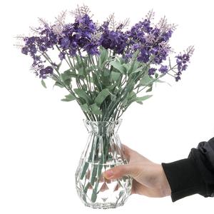 Florero de brotes de vidrio transparente, floreros decorativos, mini jarrones de centro de mesa de estilo vintage con jarrón de diseño facetado de diamantes - Product Image 4