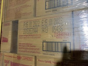 KitKat 4F 35กรัมรสหวานบรรจุบิสกิตส่วนผสมลูกอมในราคาช็อกโกแลตแท่ง - Product Image 4