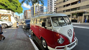 Autobús Volkswagen Usado de 1973 de Calidad y Precio Accesible, con Volante a la Izquierda - Product Image 3