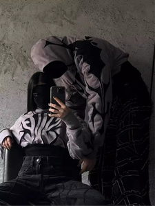 American street hip hop Harajuku hommes et femmes avec le même sweat à capuche ample Alt Emo Pullover - Product Image 5