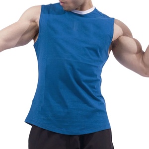 เสื้อกล้ามทรงสลิมฟิตสำหรับผู้ชาย รุ่น OEM 2026 ดีไซน์ใหม่ คอวี ตัดเย็บแบบโค้งมน  ผ้าคอตตอนเจอร์ซีย์  คอเสื้อแบบสั่งทำพิเศษ - Product Image 1