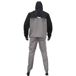 Survêtement mince en polyester à séchage rapide d'usine de qualité supérieure Sports Gym Logo réfléchissant personnalisé Veste et pantalon légers - Product Image 3