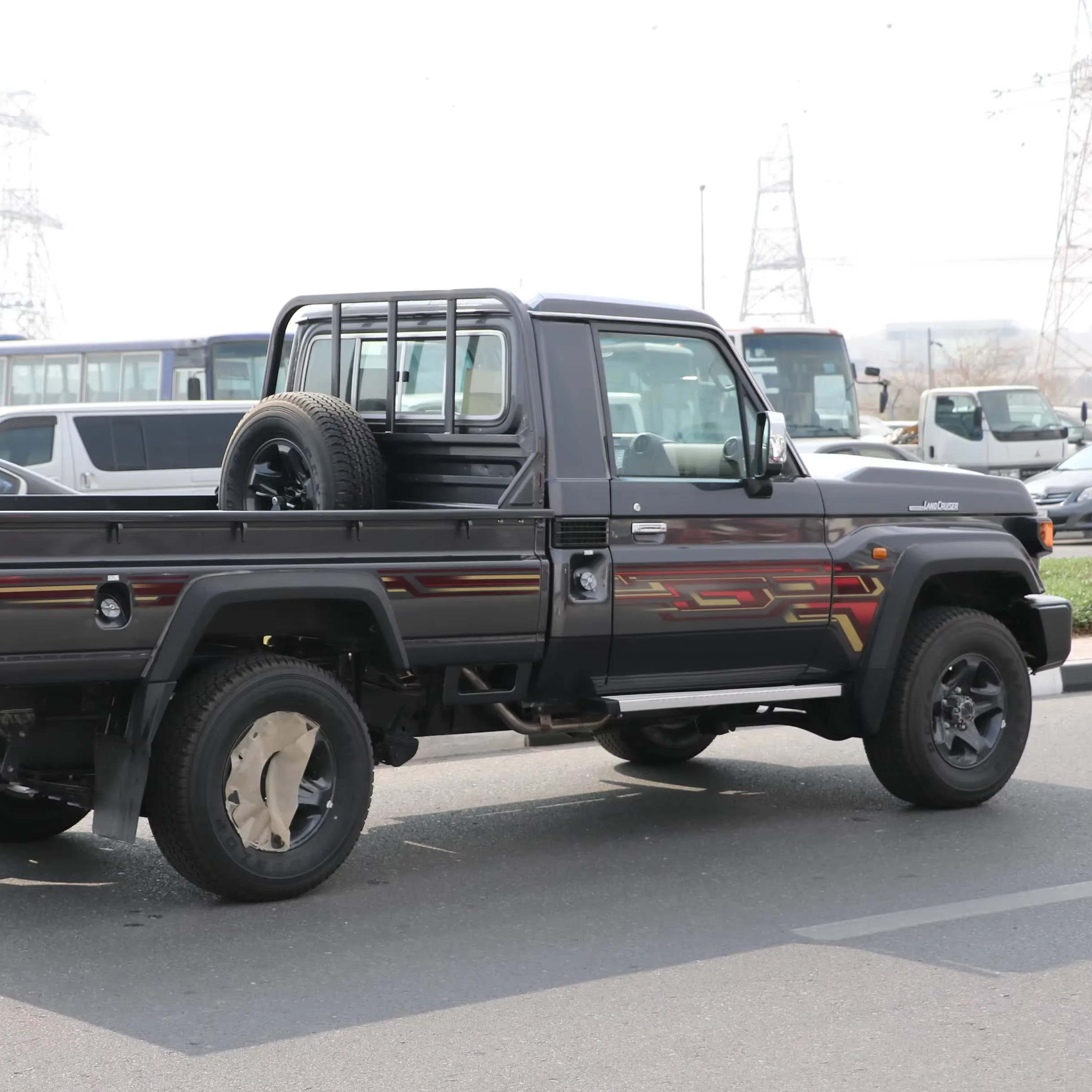 Toyota Land Cruiser Pick Up Durable Reliable 4x4