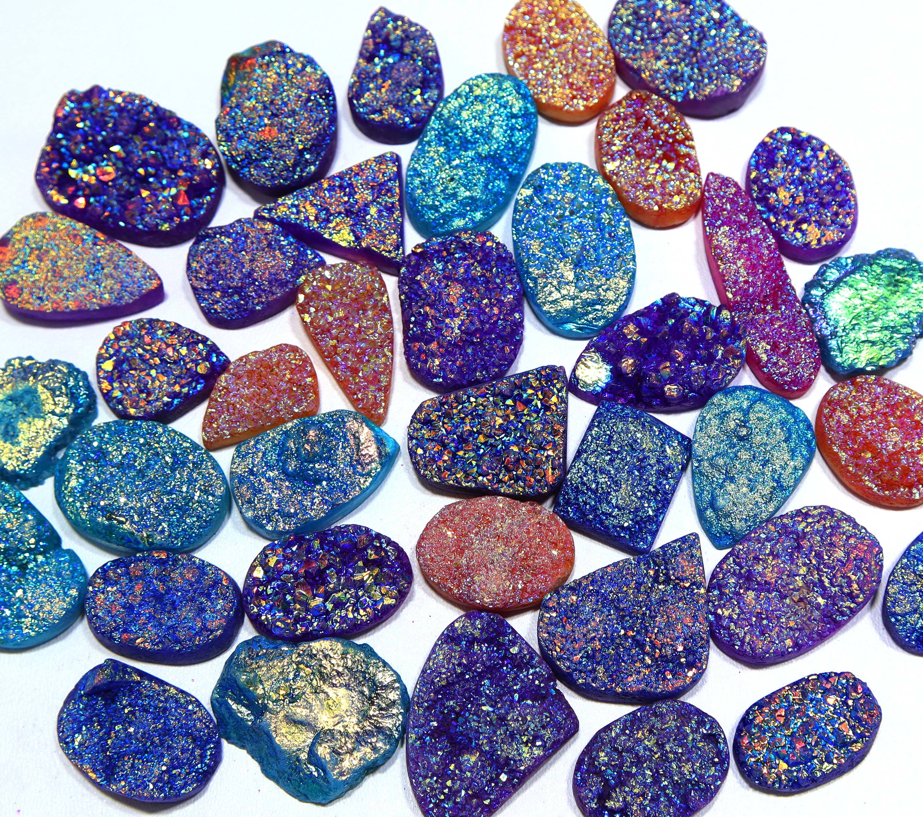 สีน้ำตาล