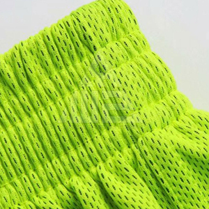 Ensembles d'uniformes de basketball pour hommes, verts, durables, 100 % polyester, avec logo personnalisé, respirants, légers, à séchage rapide, vente en gros, éco-responsables - Product Image 6