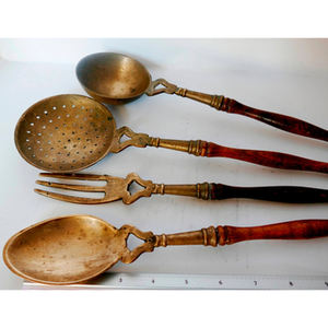 Juego de cubiertos de madera pura de 3 piezas (tenedor, cuchillo y cuchara) con acabado natural, perfecto para cenas en casa, bodas y uso elegante en la cocina. - Product Image 5