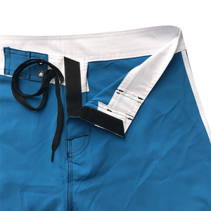 Bolsillos impermeables Diseñe su propio logotipo Personalizado Venta al por mayor Pantalones cortos de surf elásticos de 4 vías Hombres Bañador DDP Envío - Product Image 4