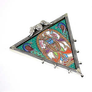 Pendentif triangulaire en argent sterling 925 avec dieu hindou et breloque religieuse faite à la main avec placage rhodium et platine - Product Image 4