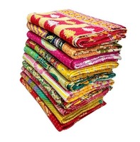 Quilts de lit bohème vintage Vieux Kantha Patchwork Draps de lit Bangali Gudri Couvre-lit en couleurs assorties Quilts Literie