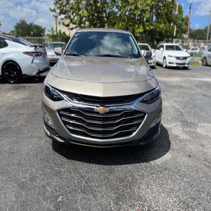 Chevrolet Malibu LT 2025 d'occasion en excellent état - Product Image 1