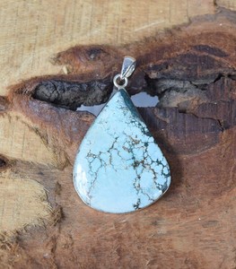 Pendentif Poire Turquoise en Argent Sterling 925 Fait Main, Bijou en Pierre Précieuse, Cadeau Scintillant pour Enfants et Femmes, Pierre de Naissance de Décembre - Product Image 3