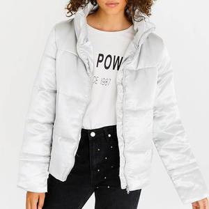 Chaqueta acolchada de satén con logotipo personalizado de marca privada 2024 Fabricante por Ayat Export - Product Image 1