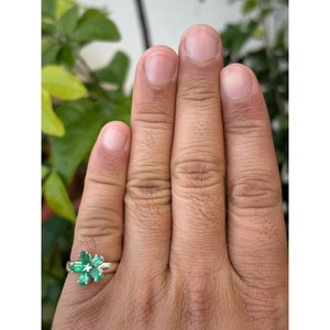 925 <b>Silver</b> Natural <b>Emerald</b> Fashionable Floral Design Adjustable Gold-Plated Inlay <b>Ring</b> Classic Engagement <b>Ring</b> for All Occasions - Product Image 4