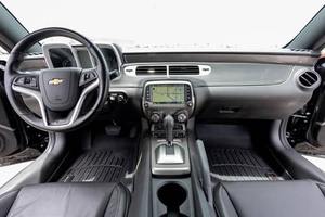 Chevrolet Camaro 2SS Coupé 2024 Usado, Interior de Cuero, Equipado con GripLoaded, StreetSculpted, ThrillFocused, AeroSharpened, DriveEnhanced - Product Image 5