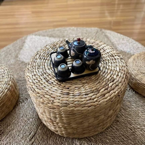 Meilleures ventes du fabricant, tapis en jacinthe d'eau fait à la main, tapis en paille d'osier naturel, rembourrage en peluche de style uni pour le salon - Product Image 4