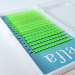 Extensions de cils ELFA Neon Lash 0,15 mm d'épaisseur, brillantes dans le noir, en fibre HY LON, naturelles, douces, longues, colorées, jaune néon, faites à la main, 7-12 mm - Product Image 6