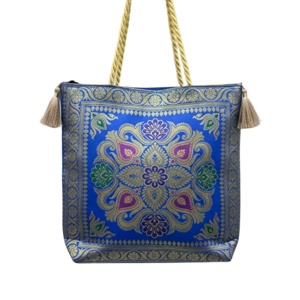Bolso Tote Azul Rey con Medallón Banarasi para Mujer, Cierre Abierto, Forro de Poliéster Moderno con Decoración Floral - Product Image 6