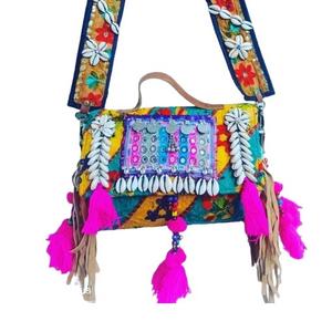 Sac à bandoulière en coton bohème fabriqué à la main pour femmes Banjara luxe Vintage broderie Design géométrique personnalisé à la mode soirée - Product Image 6