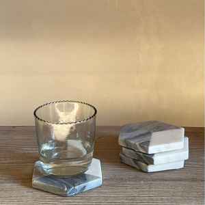 แผ่นรองแก้วหินอ่อนรูปหัวใจทำจากทองเหลืองทรงสูงสำหรับบ้าน - Product Image 3