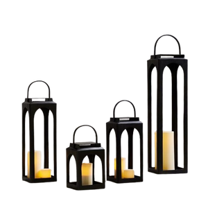 Juego de 4 linternas navideñas de hierro y vidrio Color negro mate Diseño clásico Linterna al aire libre para decoración de bodas a granel - Product Image 1