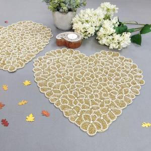 Mantel Individual de Lujo con Cuentas Hechas a Mano, Aspecto Elegante, Centro de Mesa Decorativo Dorado de Glowin Fashion - Product Image 1