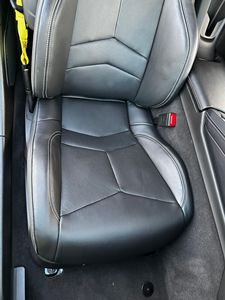 2022 Chevrolet Corvette Stinger Coupe 495แรงม้า LT2เทอร์โบ V8 Z51แพ็คเกจประสิทธิภาพ AWD ยาง R20ซ้าย unmodified - Product Image 3