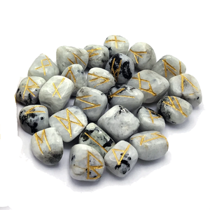 Vente en gros de pierre de lune naturelle arc-en-ciel ensemble de runes dégringolées pierre précieuse en cristal de style Feng Shuai pour guérir les pierres runiques minérales - Product Image 4