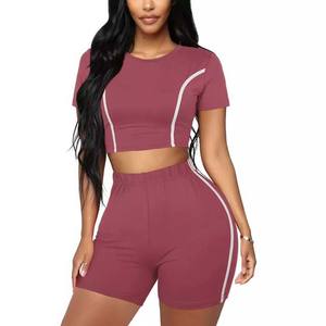 Ensembles courts pour femmes de marque privée nouvelle arrivée à la mode, haut court personnalisé de qualité supérieure pour femme, nouveau design, ensemble jumeau 2025 - Product Image 4