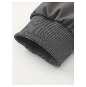 สบายและมีสไตล์ด้วยชุดวอร์มสองชิ้นและกางเกงลำลองนี้ - Product Image 5