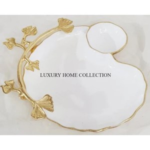 Bols de service décoratifs en métal de finition antique avec des formes inhabituelles et une qualité supérieure pour les collectionneurs et les décorateurs - Product Image 3