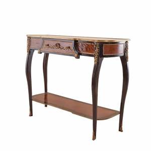 Mesa Consola Francesa Clásica de Madera Artesanal con Estante Inferior y Detalles Ornamentales de Latón, Diseño de Muebles de Lujo - Product Image 4