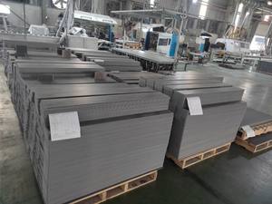 Revêtement de sol en vinyle du Vietnam SPC UV Coating IXPE Double Indoor Pvc Décoration Material for Villas Parquet Surface Treatment - Product Image 6