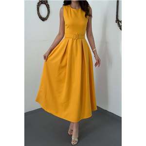 Robe évasée à col halter couleur moutarde - Moutarde - Product Image 4