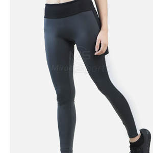 En stock Legging de mujer de alta calidad Diseño único Legging de mujer Hecho en la mejor calidad Legging de mujer - Product Image 5
