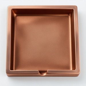 Cendrier design créé pour le style d'intérieur haut de gamme, apportant une esthétique attrayante, une force, une beauté et une valeur durable. - Product Image 4