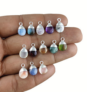 Pendentif à breloque en or plaqué or lisse pour la fabrication de bijoux et de boucles d'oreilles en plaqué rhodium. - Product Image 5