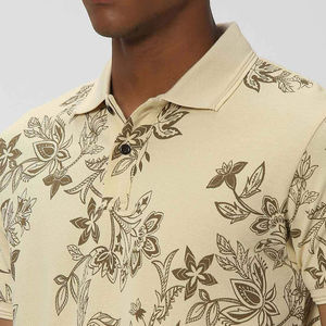 Polo sublimado de manga corta ajustado de color sólido hecho a medida para hombre, novedad de venta al por mayor - Product Image 6